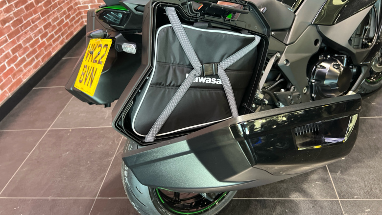 Kawasaki Ninja ZX1002KNSAN (22MY)